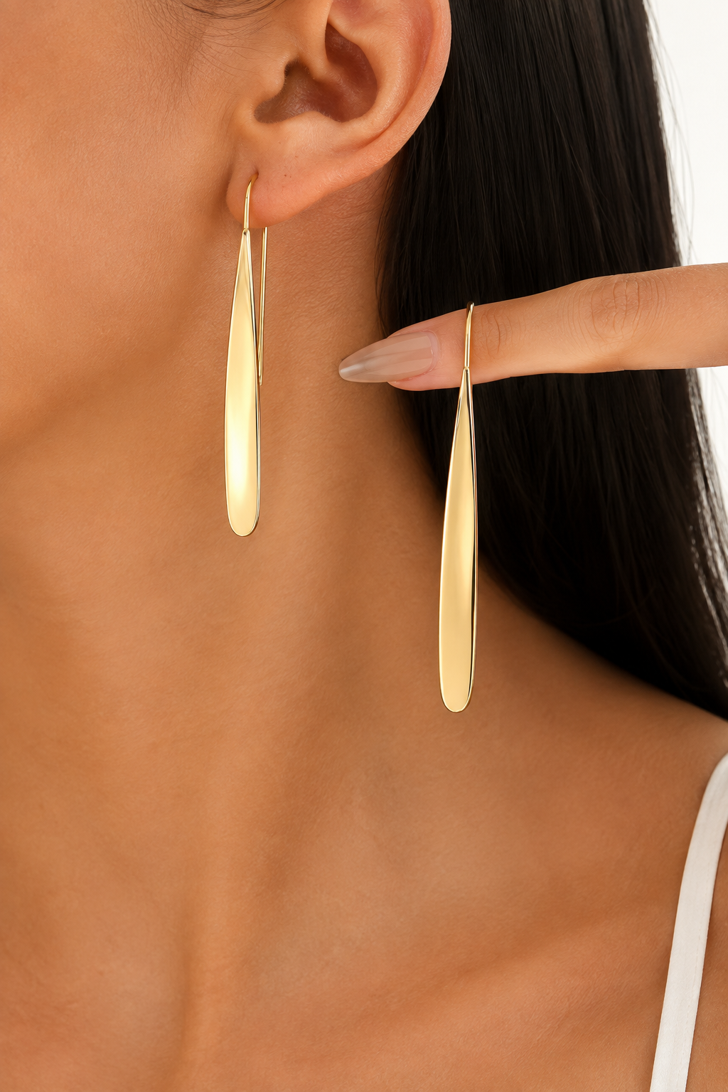 Lía - Pendientes Largos de Diseño Minimalista